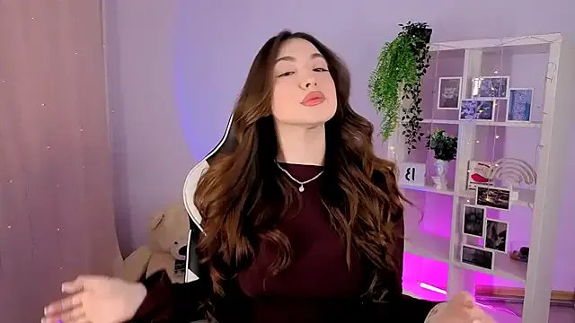 Freechat MelissaLovely_ on StripChat