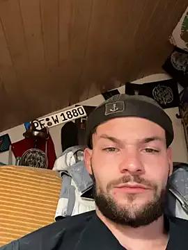 Group Mexxwell69 on StripChat