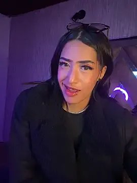 Freechat MichelleDiaz_Pink on StripChat