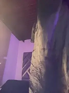 Freechat MichelleDiaz_Pink on StripChat