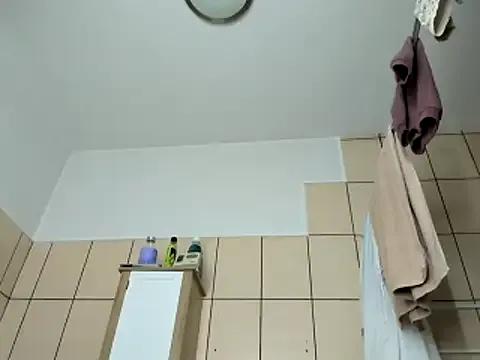 Group Milky_hairy_mommy on StripChat