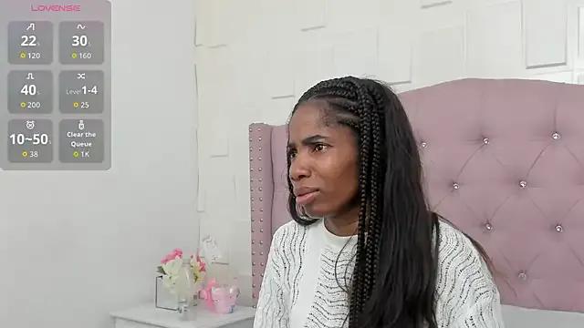 Freechat MonicaSchwartz on StripChat