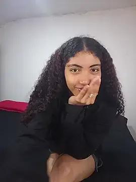 Morenblue on StripChat