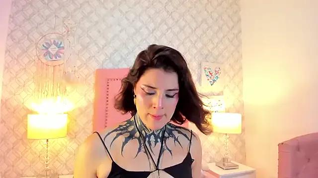 Freechat mystikdoll on StripChat