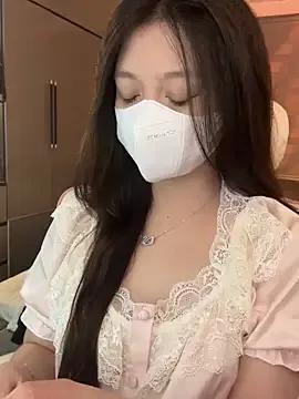 Nana_kute20 on StripChat