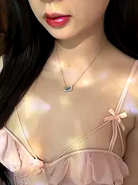 Nana_kute20 on StripChat