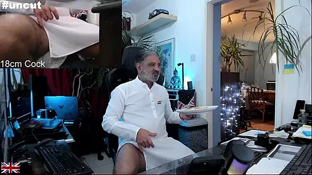 Freechat OnlineBossUK on StripChat