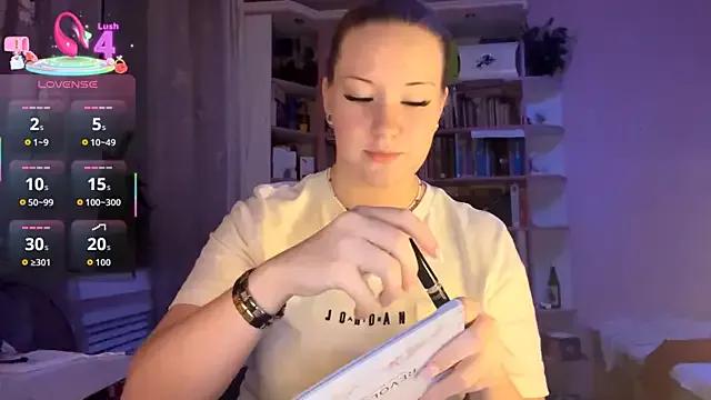 Freechat PandaFluff on StripChat