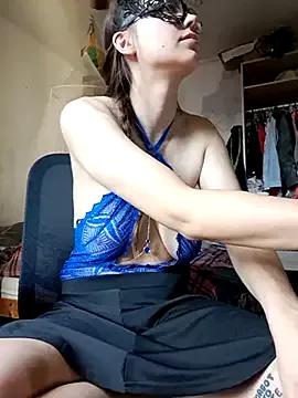 Freechat PearMaki on StripChat