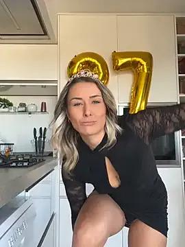 StripChat petrouchkaaa_ is Freechat petrouchkaaa_ — MY BIRTHDAY DSHABILLE MOI