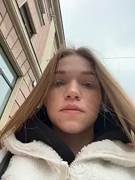 Porn_cornn — Massage BOOBS+squeez in public