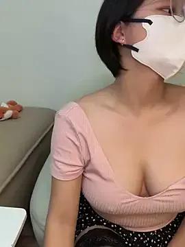 Freechat pumpkin_91 on StripChat