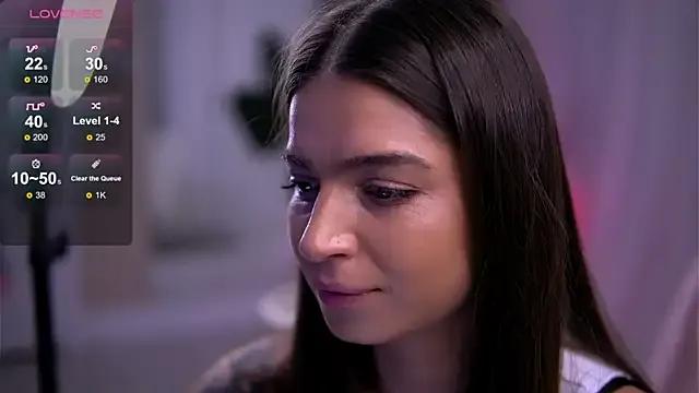 Freechat PureEllie on StripChat