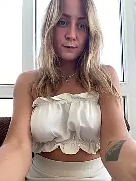 Freechat Puzdosia on StripChat