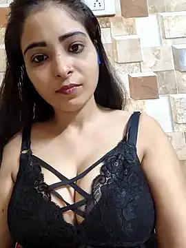 Freechat QUEEN-ADITI on StripChat