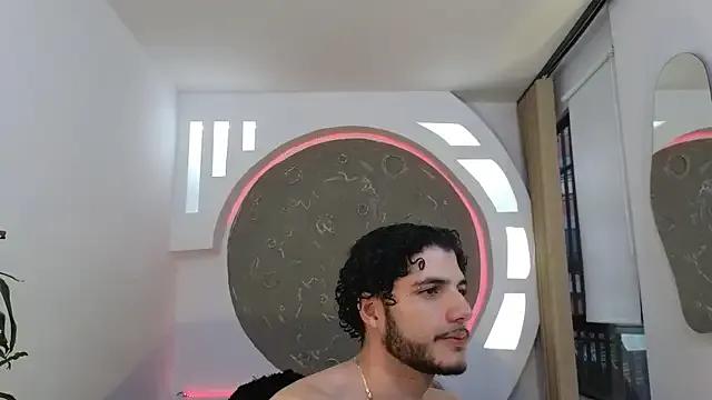 Rafael_Mendezz on StripChat 