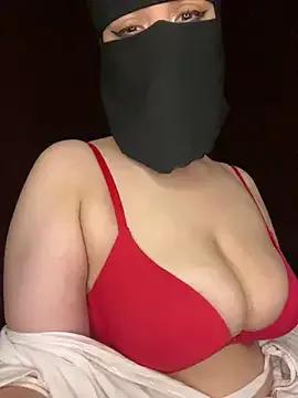 RooVaaN-Xx on StripChat 