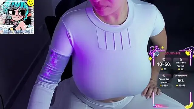 Freechat Roxy_clark on StripChat