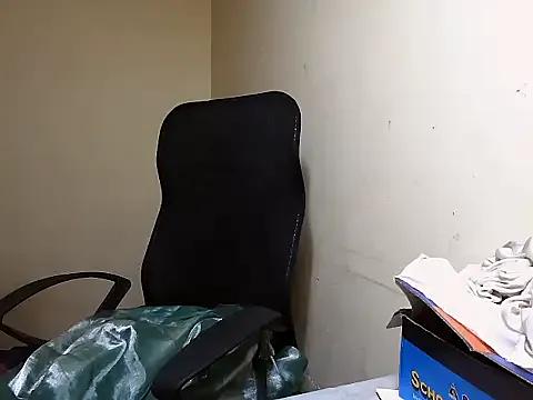 Freechat Rubi-Ji on StripChat