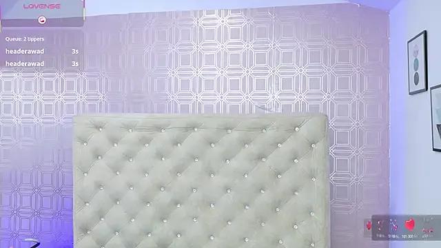 Samanta_Isel on StripChat 