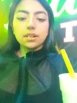 sammy_bunny1 on StripChat