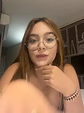 Freechat scarlett_roousse on StripChat