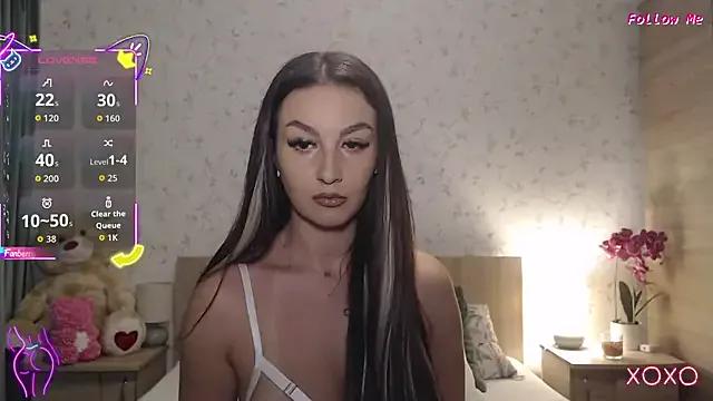 Freechat SecretSienna on StripChat