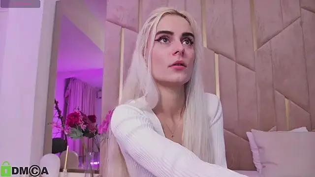 Freechat SelenaDaze on StripChat