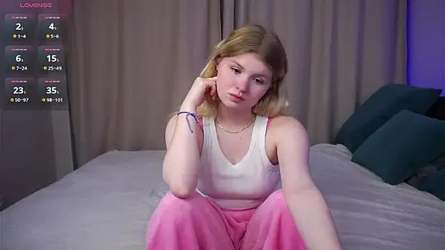 Freechat ShontaWasilko on StripChat