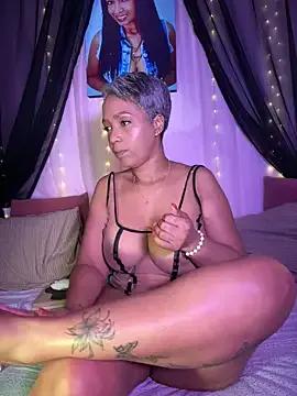 Freechat skarlleth_11 on StripChat