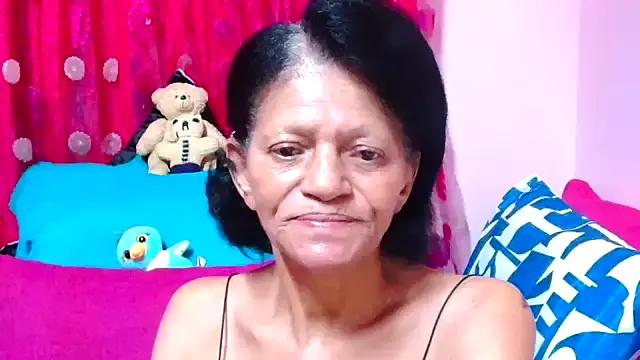 Freechat SLUTTYROXY on StripChat