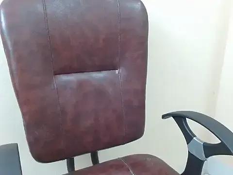 Freechat smallcuute on StripChat