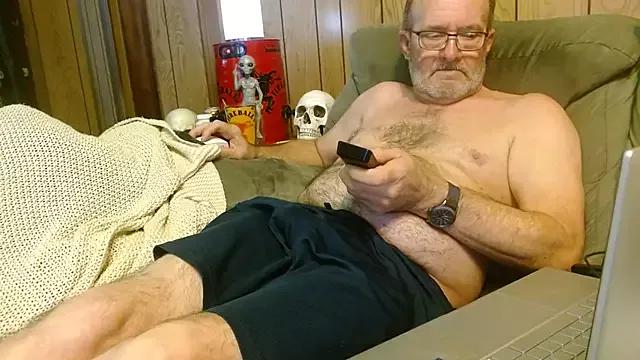 Freechat snickers1 on StripChat