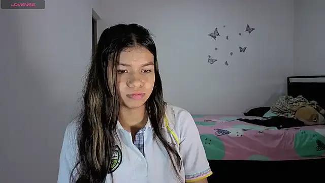 sophia_ramirez12 — Make my pussy so wet and creamy