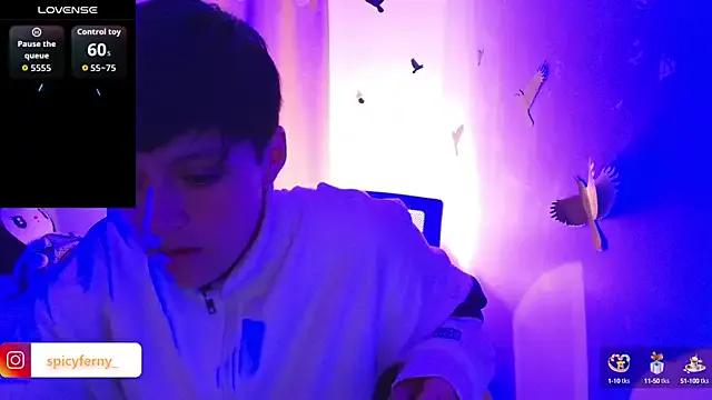 Freechat spicyferny on StripChat