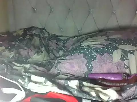 Freechat sweet_iddah on StripChat