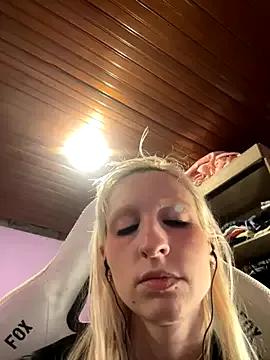 Freechat thebunnydark on StripChat