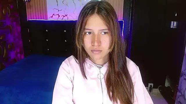 Freechat tinibunny on StripChat