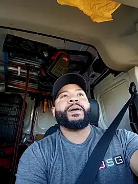 Freechat tripping385 on StripChat