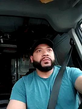 Freechat tripping385 on StripChat