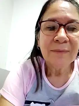 victoria_wayne on StripChat