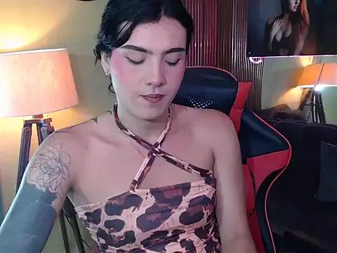 Freechat ximena22love on StripChat