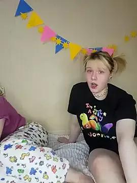 xrixsyx_and_ricky on StripChat 