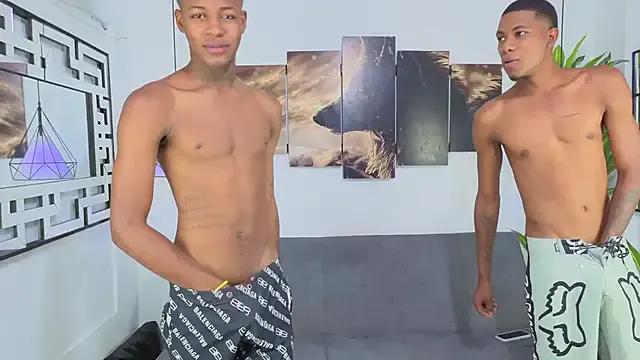 Freechat yez_hot_ggh on StripChat