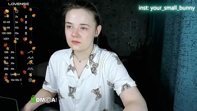 Your_small_bunny on StripChat