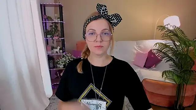 Private YourUniverser on StripChat