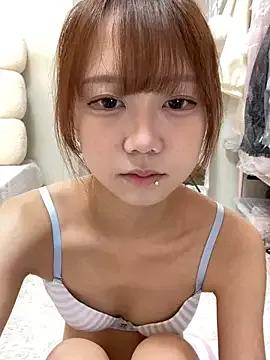 zaizaiNono on StripChat 