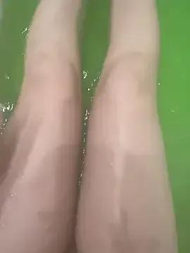 ZariaFlame — Suck my fingers 