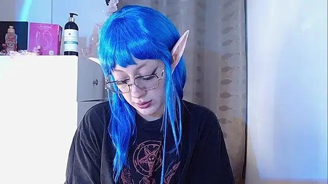 zora_blue777 on StripChat